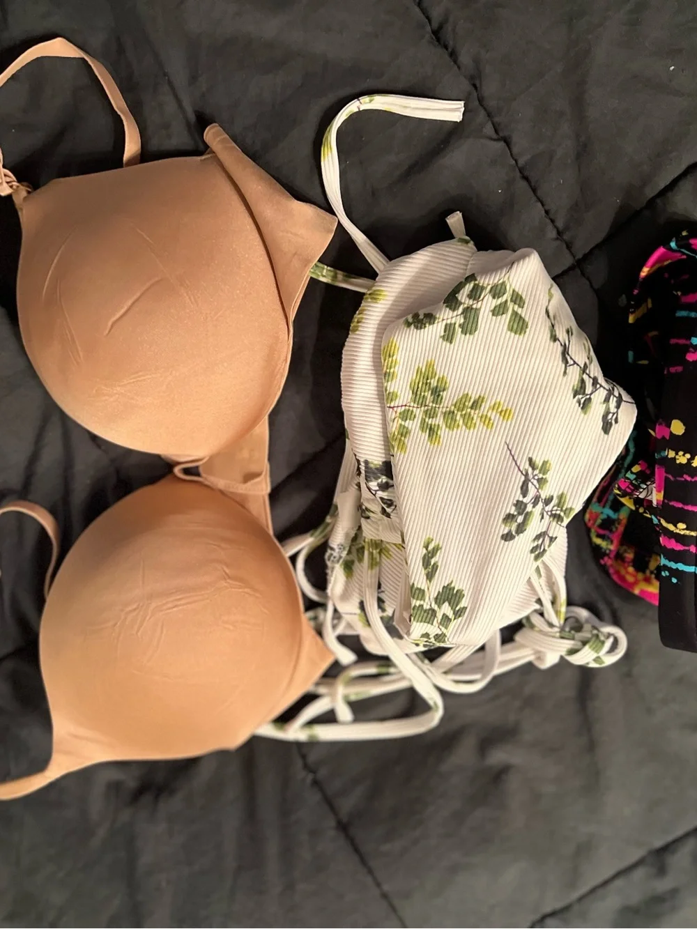 Women’s Swimwear Bundle – 2 Bikini Sets + Nude Push-Up Bra | Size S/32C